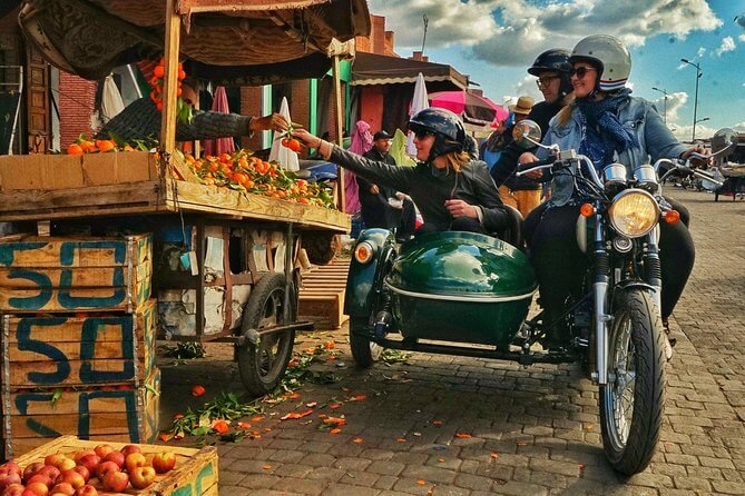 location motos scooters et circuits a marrakech